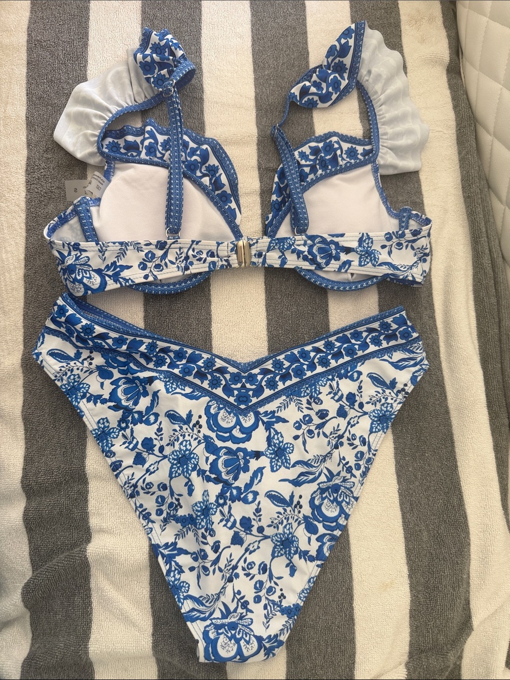 Blue Floral Ruffle-Strap two piece - Picture 3 of 3